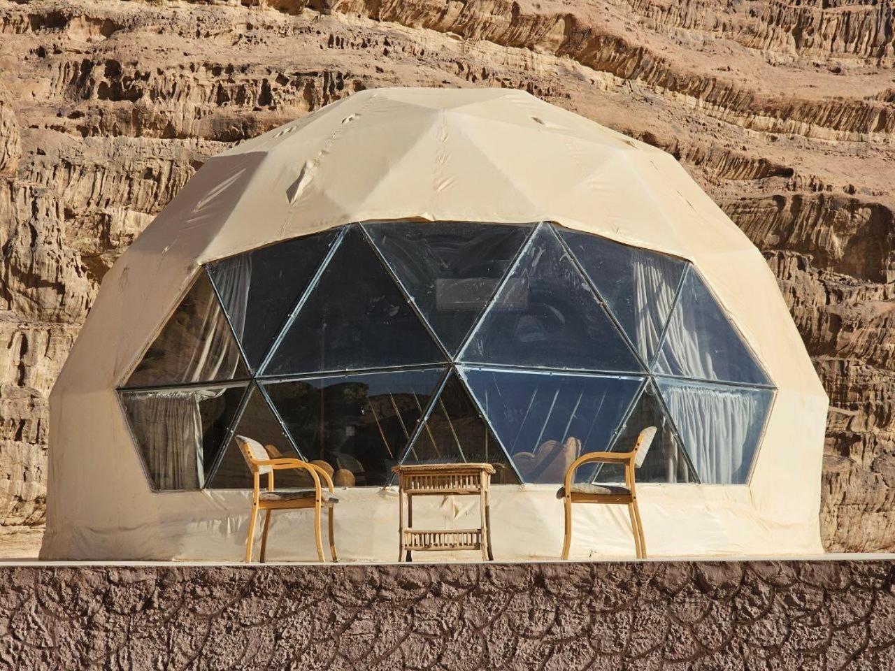 Wadi Rum Oscar Camp エクステリア 写真