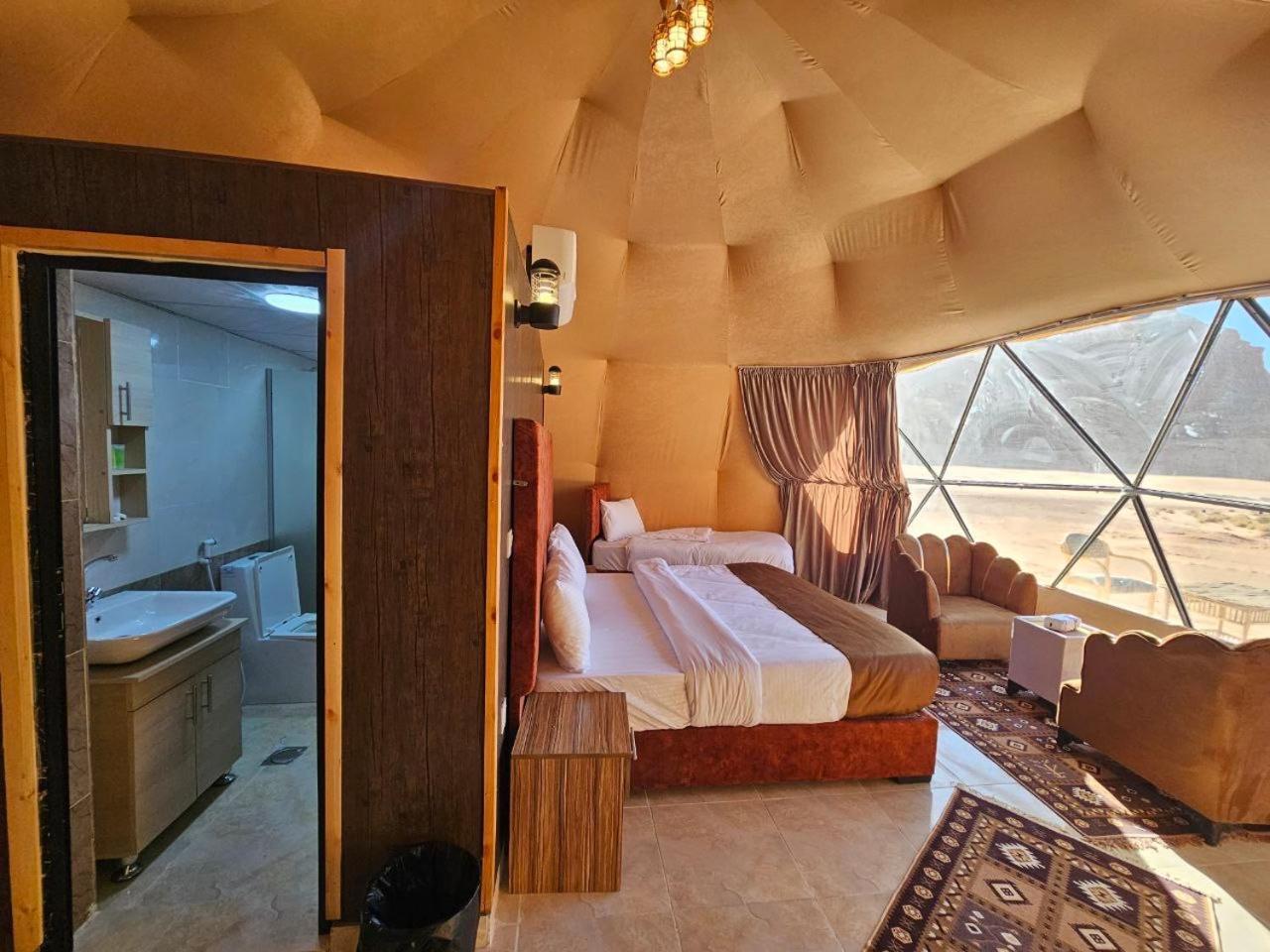 Wadi Rum Oscar Camp エクステリア 写真