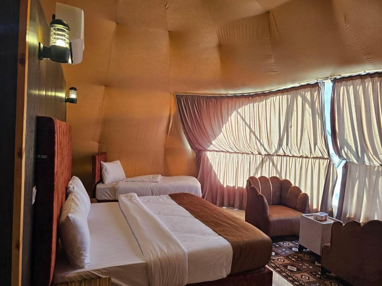 Wadi Rum Oscar Camp エクステリア 写真