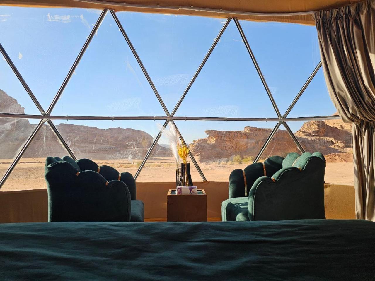 Wadi Rum Oscar Camp エクステリア 写真