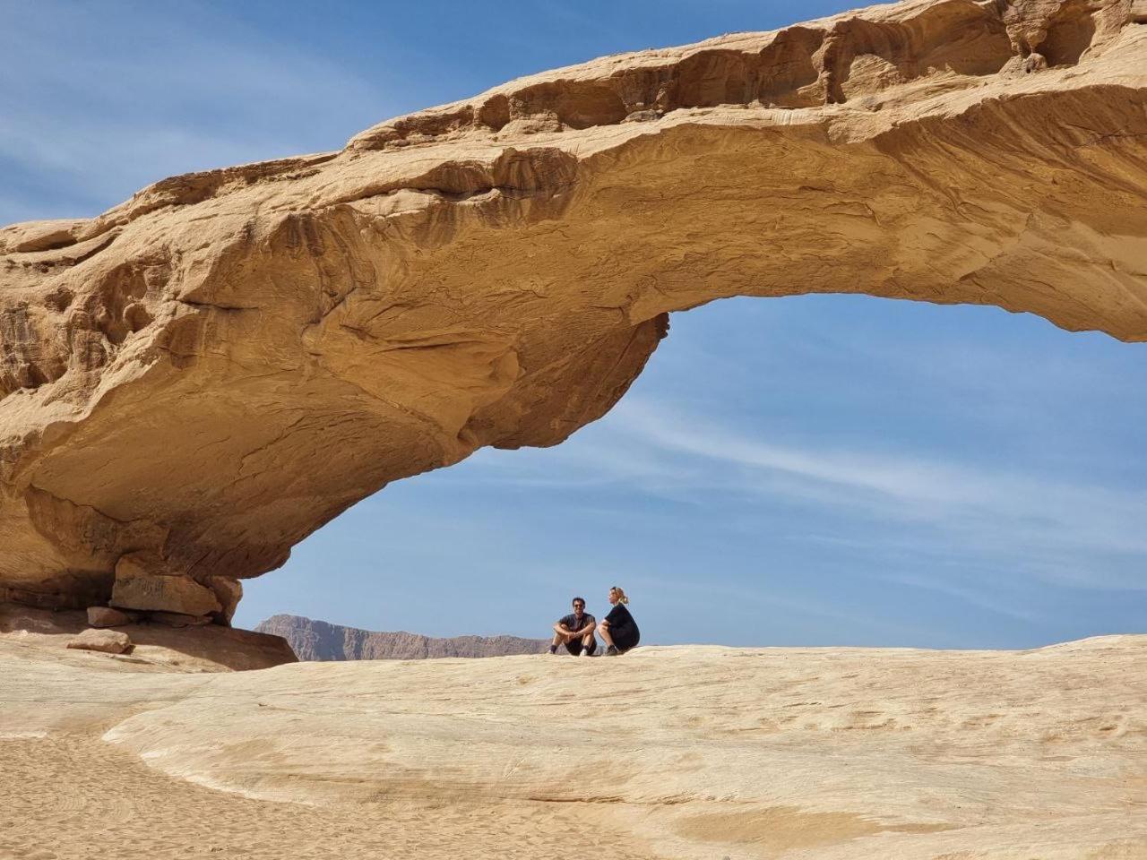 Wadi Rum Oscar Camp エクステリア 写真